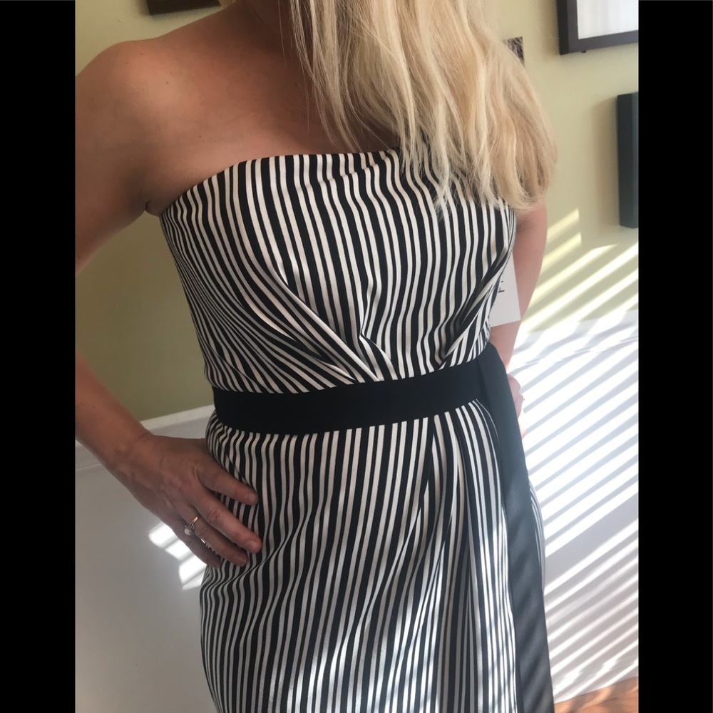 Gorgeous Halston Dress NWT - Picture 4 of 8